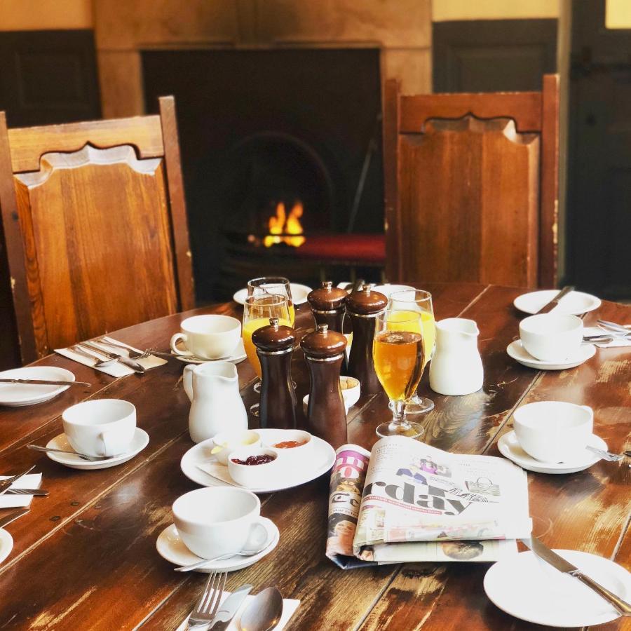 The Wheatsheaf At Beetham Hotel Sandside  Ngoại thất bức ảnh